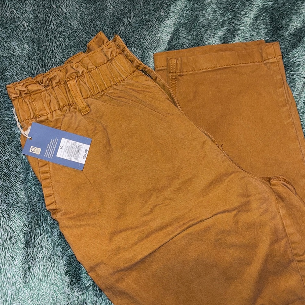 Elastic ruffled waist pants